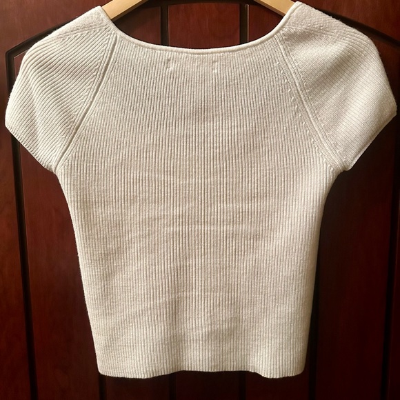 Oak + forth white sweater top - Picture 2 of 3